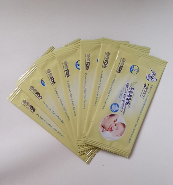 藍天寶貝10片裝濕巾