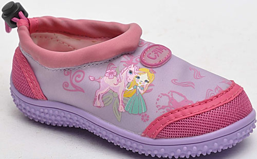 駱駝兒童休閑鞋帶有粉紅色