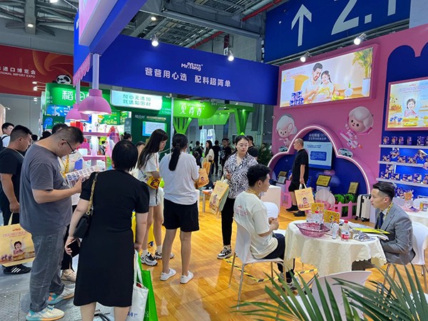 宅羊羊全新3.0版零輔食閃耀上海CBME6.jpg